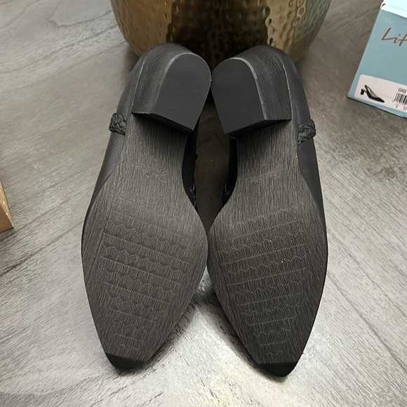 ZODIAC AVA LEATHER HEELS SHOOTIES - Picture 3 of 10